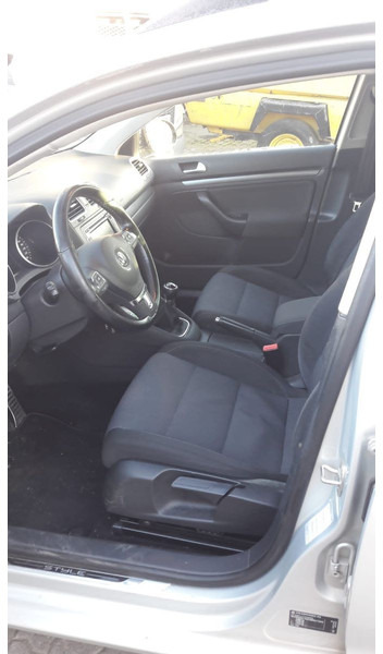 Voiture break Volkswagen Golf Variant Style: photos 12