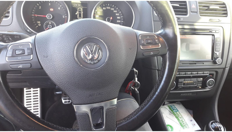 Voiture break Volkswagen Golf Variant Style: photos 14