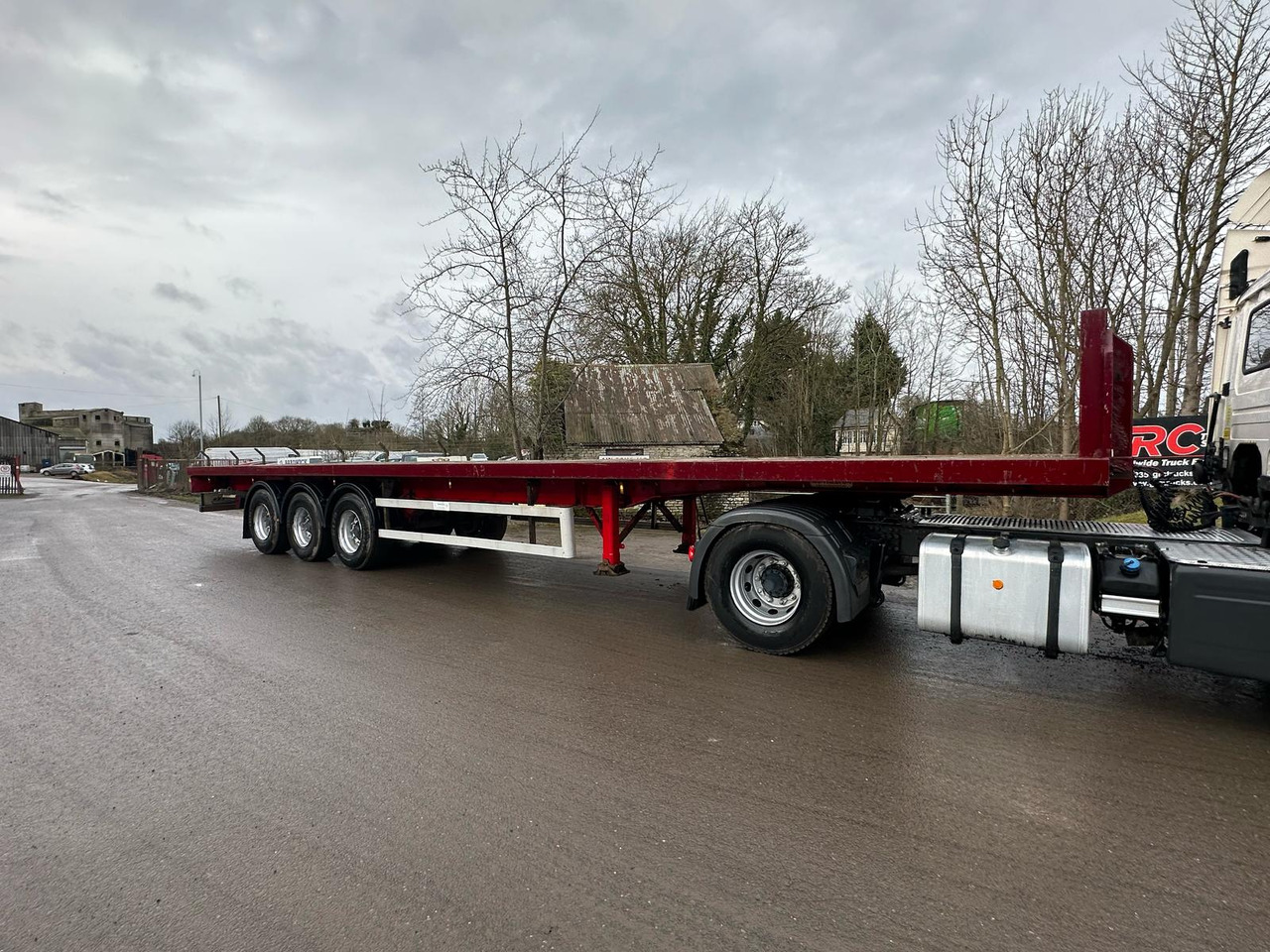 2007 Montracon Flatbed Trailer - Semi-remorque plateau: photos 1 2007 Montracon Flatbed Trailer - Semi-remorque plateau: photos 1