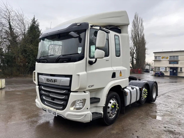 Tracteur routier 2017 DAF CF Tractor Unit 450: photos 1