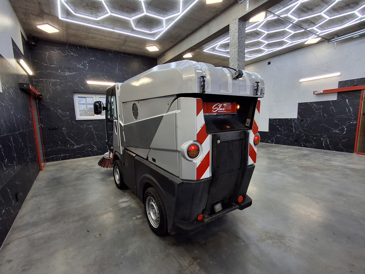 Bucher CityCat 1000 Zamiatarka Kehrmaschine PM10 - Balayeuse de voirie: photos 3 Bucher CityCat 1000 Zamiatarka Kehrmaschine PM10 - Balayeuse de voirie: photos 3