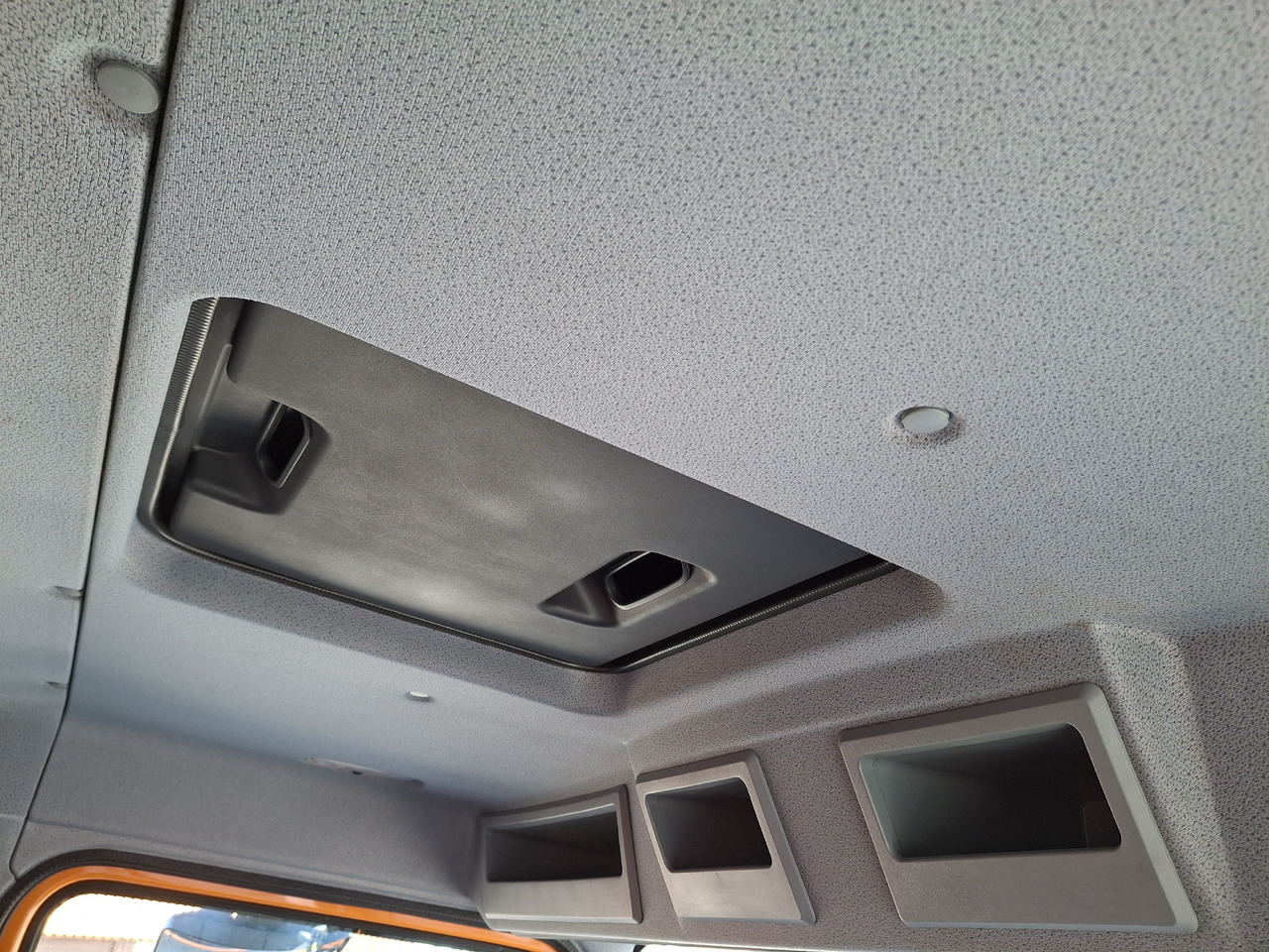 Balayeuse de voirie MERCEDES-BENZ Atego 1523 Zamiatarka Kehrmaschine BUCHER CityFant 6000 Euro 6 PM10 L/R Rura Do Liści: photos 39