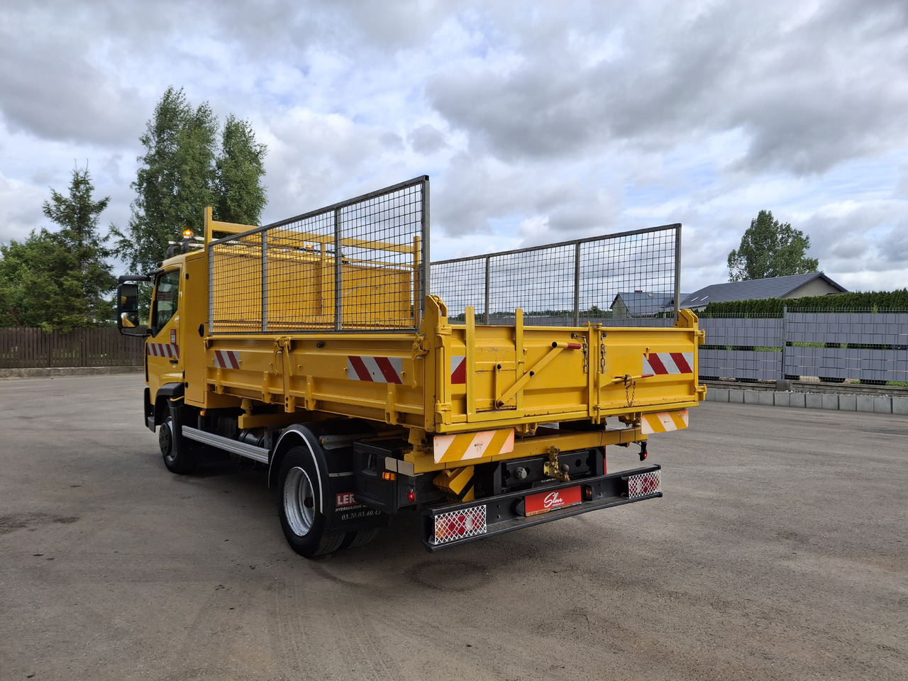 RENAULT D7.5 Wywrotka Kipper 3 Stronna 2015r 84 Tyś KM - Camion benne: photos 3 RENAULT D7.5 Wywrotka Kipper 3 Stronna 2015r 84 Tyś KM - Camion benne: photos 3