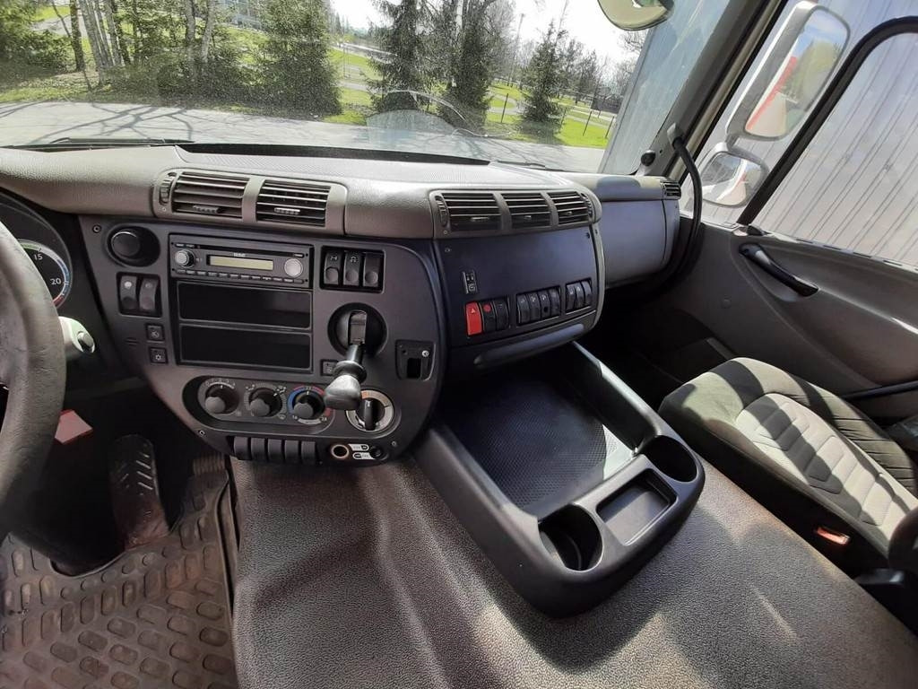 DAF 85.410 6X2 CAR TRANSPORTER - crédit-bail DAF 85.410 6X2 CAR TRANSPORTER: photos 10 DAF 85.410 6X2 CAR TRANSPORTER - crédit-bail DAF 85.410 6X2 CAR TRANSPORTER: photos 10