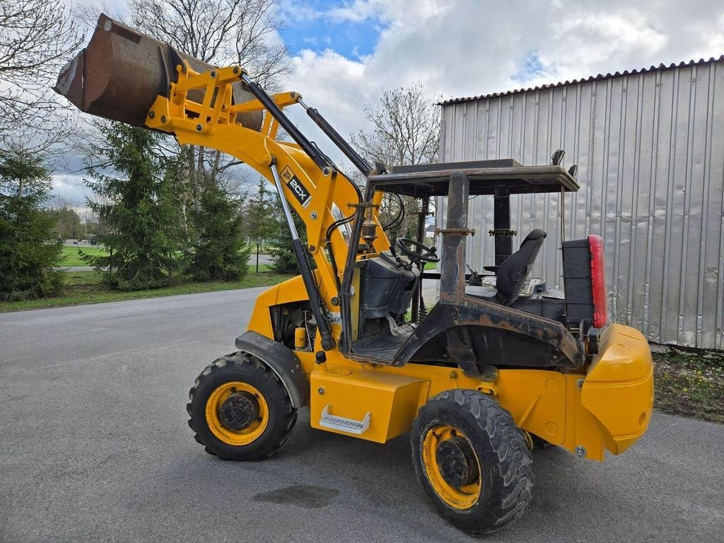 JCB 2CX - Chargeuse sur pneus: photos 3 JCB 2CX - Chargeuse sur pneus: photos 3