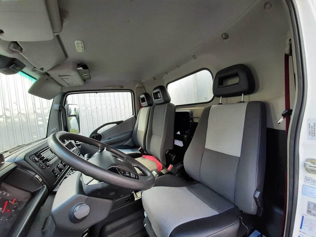 Camion fourgon Renault D CAB 4X2 EURO6: photos 9