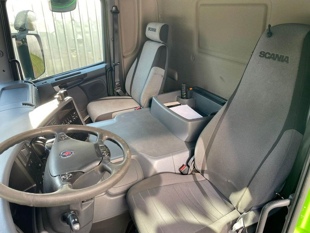 Camion fourgon Scania P280 4X2 SIDEOPENING: photos 12 Camion fourgon Scania P280 4X2 SIDEOPENING: photos 12