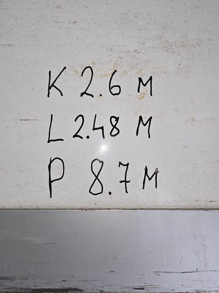 Volvo FM330 4X2  - crédit-bail Volvo FM330 4X2: photos 10