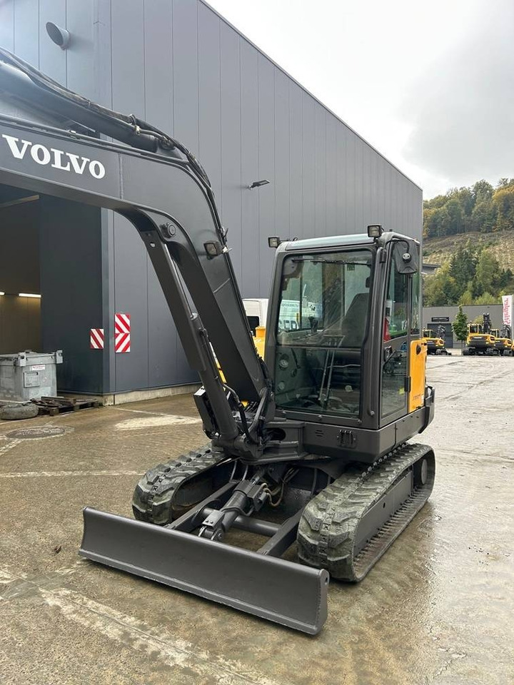 Volvo EC 55 C - Mini pelle: photos 2 Volvo EC 55 C - Mini pelle: photos 2