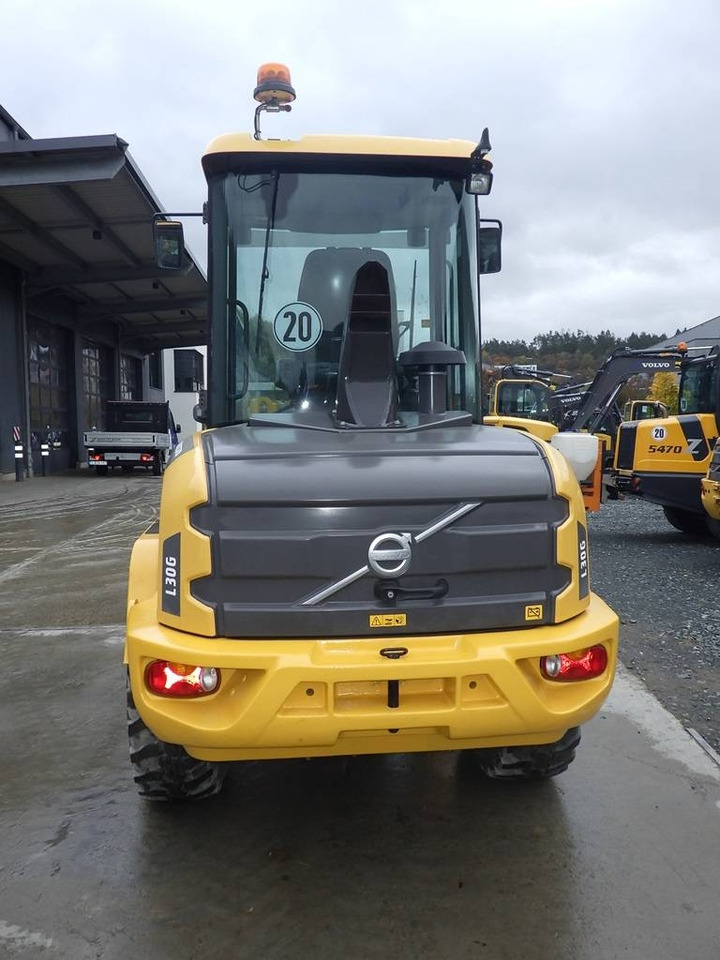Volvo L 30 G  - Chargeuse sur pneus: photos 5 Volvo L 30 G  - Chargeuse sur pneus: photos 5