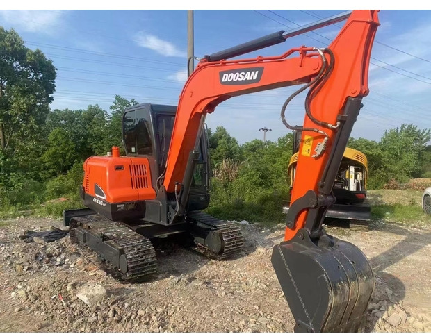 2021 Doosan DH60-9 - Pelle sur chenille: photos 1 2021 Doosan DH60-9 - Pelle sur chenille: photos 1