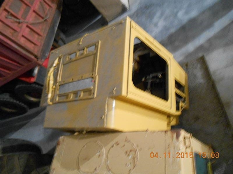 CAT ORIGINAL CAT 988B RESTORE CABIN - Cabine pour Engins de chantier: photos 2 CAT ORIGINAL CAT 988B RESTORE CABIN - Cabine pour Engins de chantier: photos 2