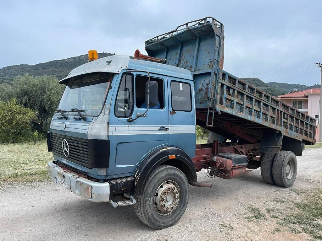 Mercedes-Benz 1932 4x2 - Camion benne: photos 3 Mercedes-Benz 1932 4x2 - Camion benne: photos 3