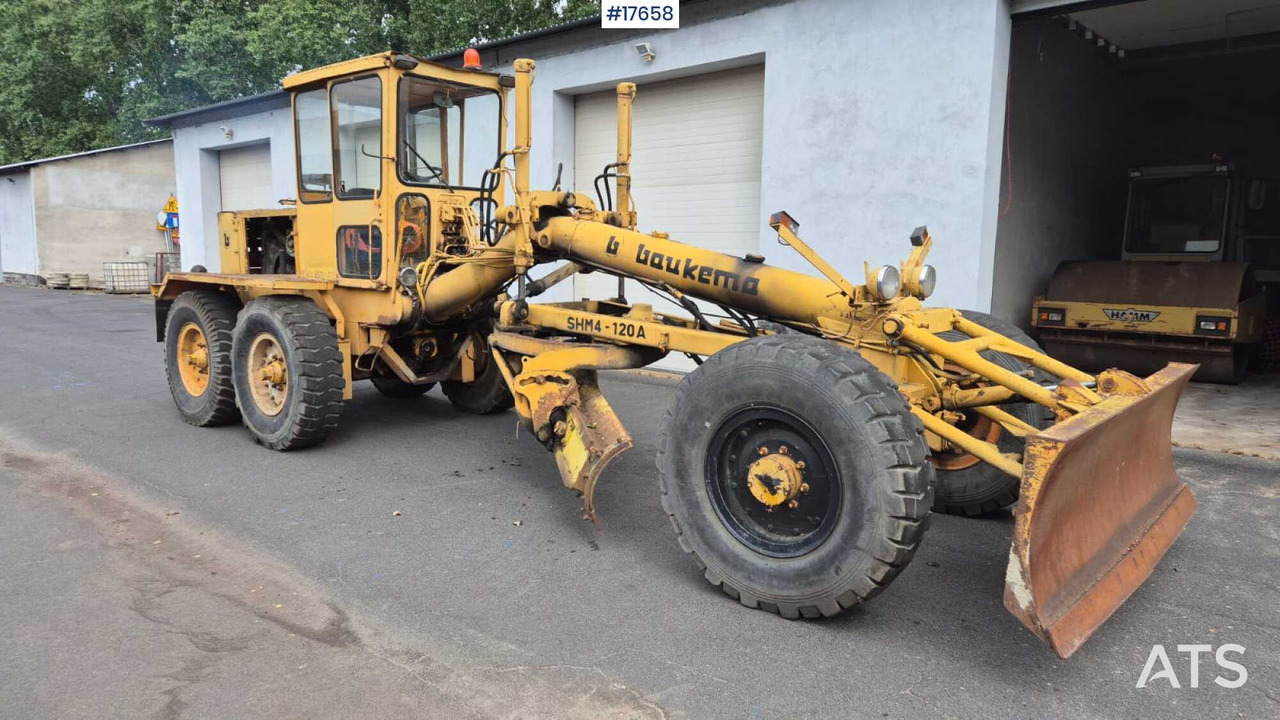 1986 Baukema SHM4-120A - Niveleuse: photos 1 1986 Baukema SHM4-120A - Niveleuse: photos 1