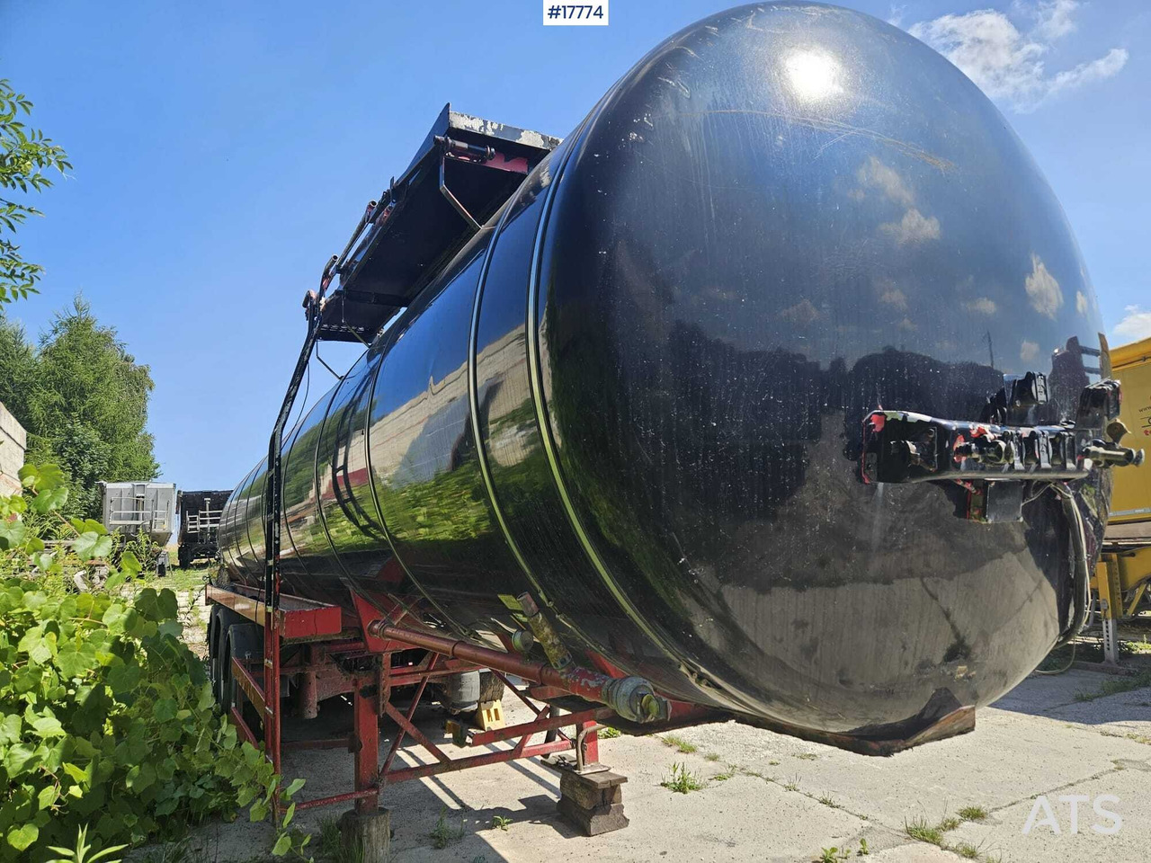 1993 Kaessbohrer STS - Semi-remorque citerne: photos 2 1993 Kaessbohrer STS - Semi-remorque citerne: photos 2