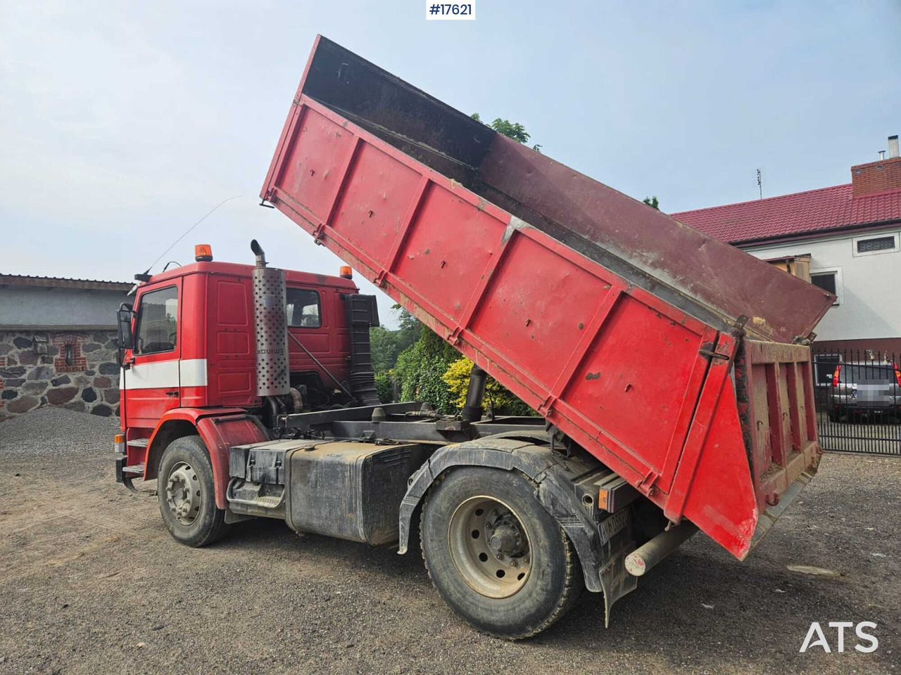 1996 Scania 93M 280 - Camion benne: photos 3 1996 Scania 93M 280 - Camion benne: photos 3