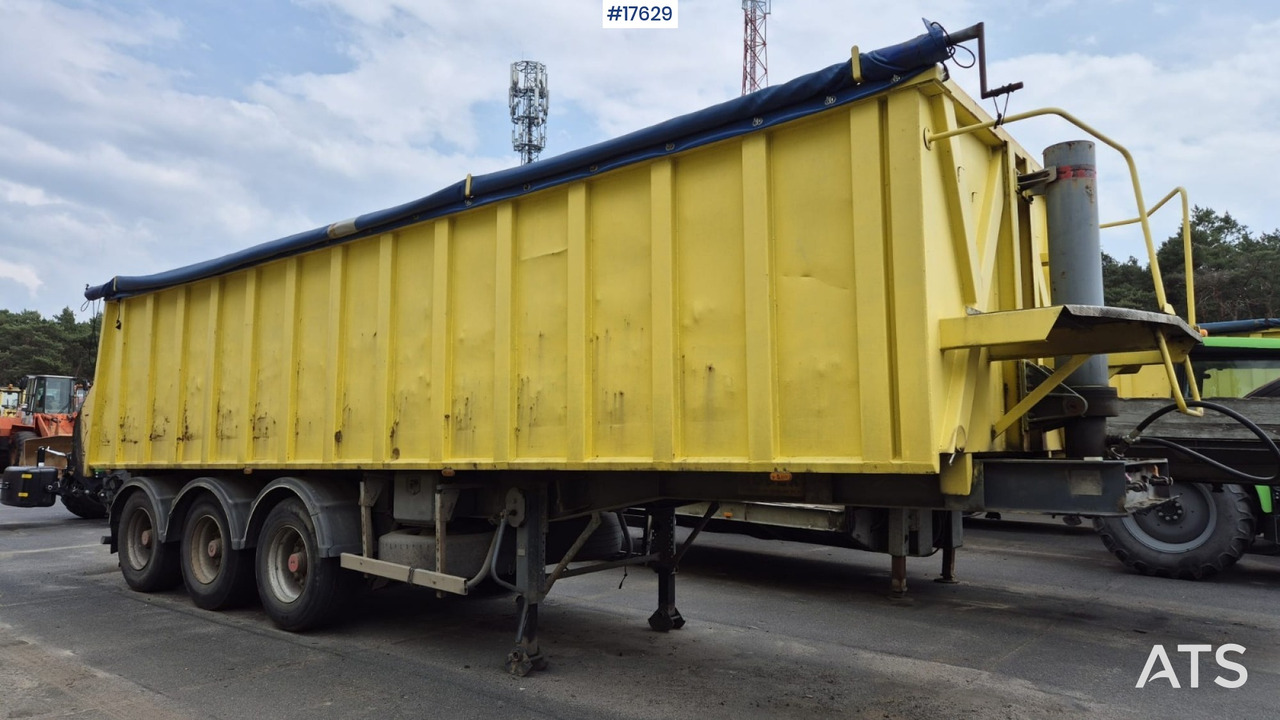 2004 Bodex KIS 3W - Semi-remorque benne: photos 3 2004 Bodex KIS 3W - Semi-remorque benne: photos 3