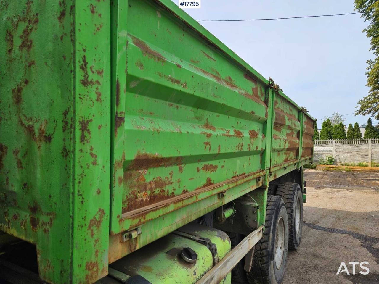 Camion plateau, Camion grue 2007 Scania P 340: photos 12
