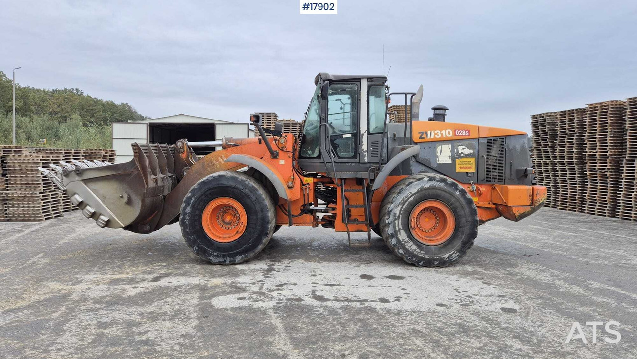 2009 Hitachi ZW 310 - Chargeuse sur pneus: photos 2 2009 Hitachi ZW 310 - Chargeuse sur pneus: photos 2