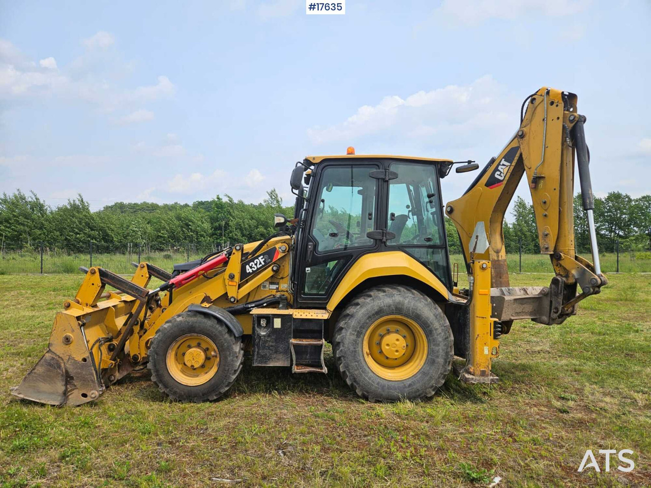 2016 Caterpillar 432F - Tractopelle: photos 4 2016 Caterpillar 432F - Tractopelle: photos 4