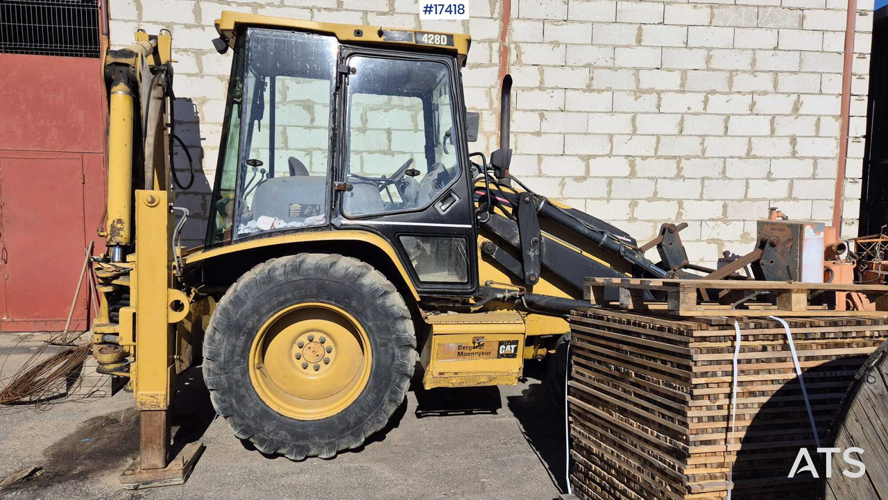 Backhoe loader CATERPILLAR 428 D 4x4 (2004) - Tractopelle: photos 4 Backhoe loader CATERPILLAR 428 D 4x4 (2004) - Tractopelle: photos 4