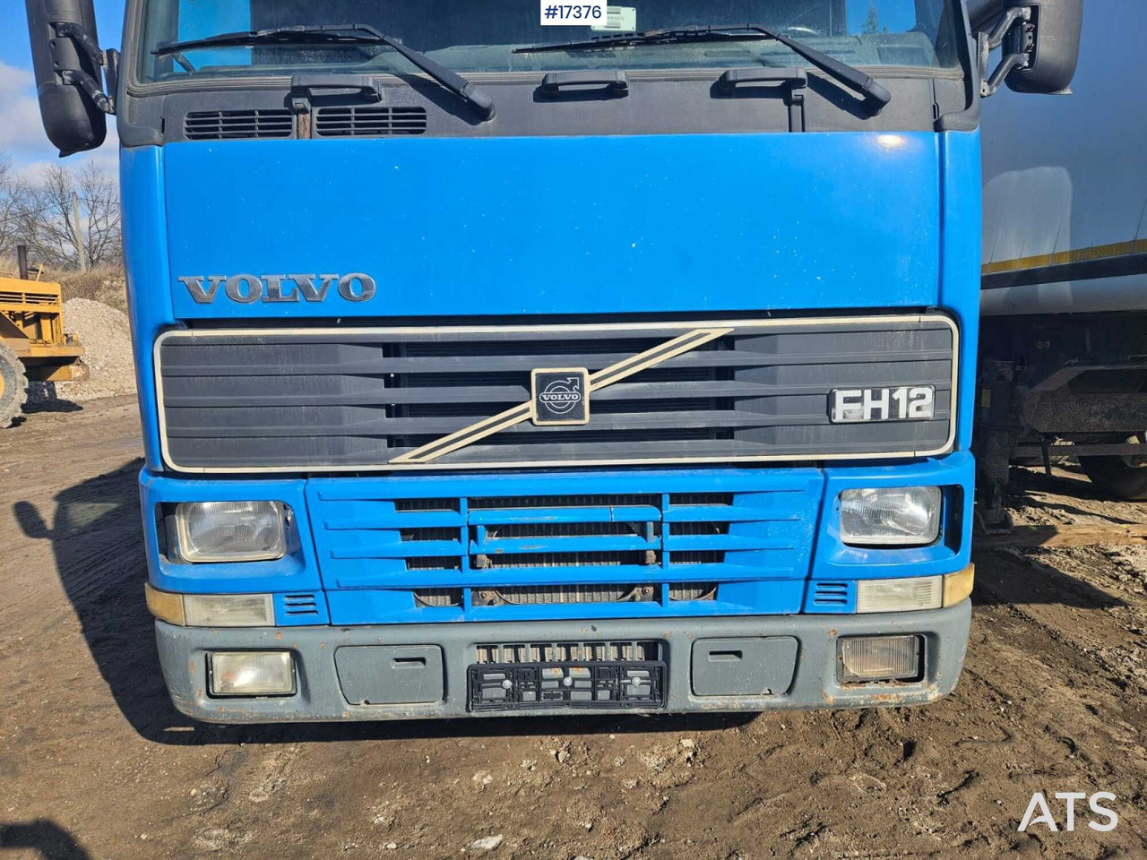 Tracteur routier 2000 Volvo FH 12: photos 8