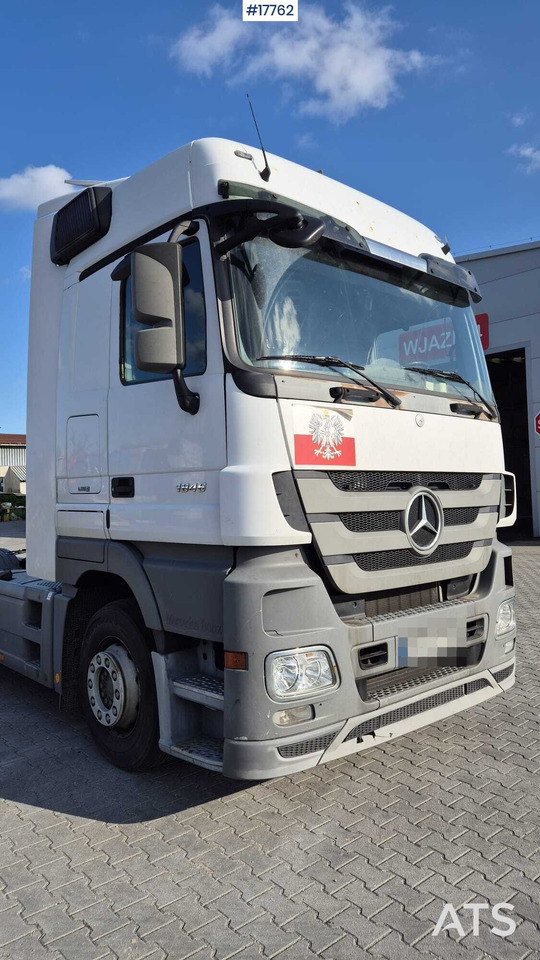 MERCEDES-BENZ 1846 tractor unit (2012) - Tracteur routier: photos 4 MERCEDES-BENZ 1846 tractor unit (2012) - Tracteur routier: photos 4