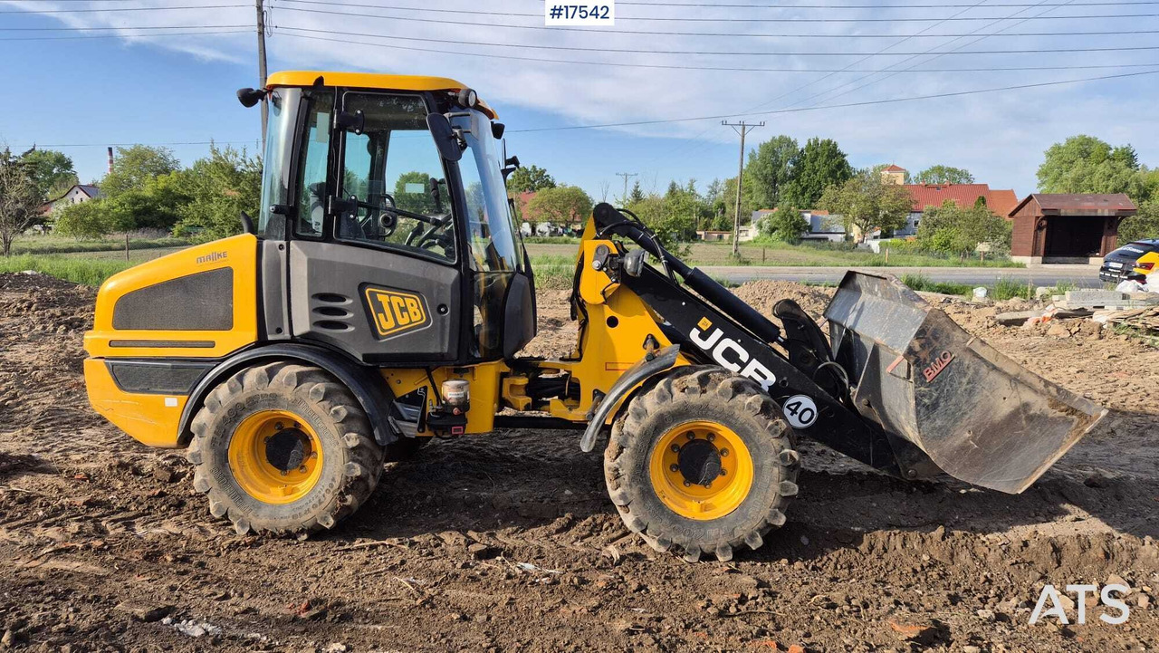 Wheel loader JCB 407 T4 (2018) - Chargeuse sur pneus: photos 4 Wheel loader JCB 407 T4 (2018) - Chargeuse sur pneus: photos 4