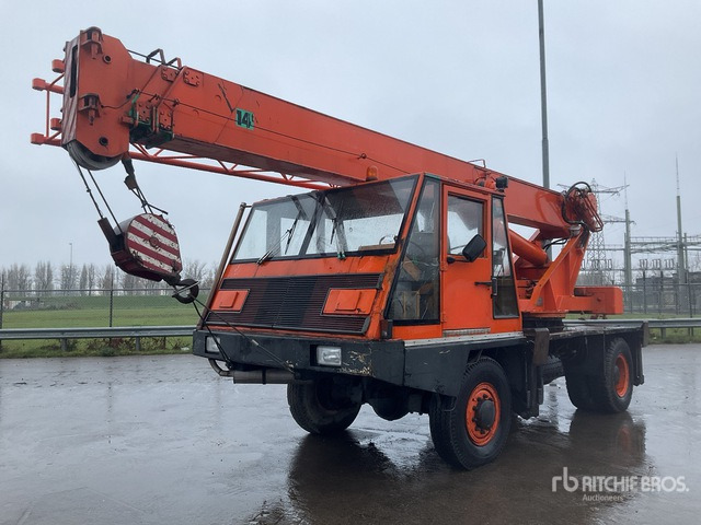 1979 Haulotte GH166 14000 kg 4x4 All Terrain Crane - Grue tout-terrain: photos 1 1979 Haulotte GH166 14000 kg 4x4 All Terrain Crane - Grue tout-terrain: photos 1