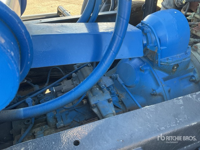 2004 Volvo FL6 4x2 Mixer Truck - Camion malaxeur: photos 5 2004 Volvo FL6 4x2 Mixer Truck - Camion malaxeur: photos 5