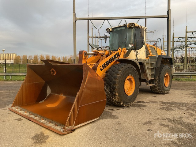 2006 Liebherr L580 Wheel Loader - Chargeuse sur pneus: photos 1 2006 Liebherr L580 Wheel Loader - Chargeuse sur pneus: photos 1