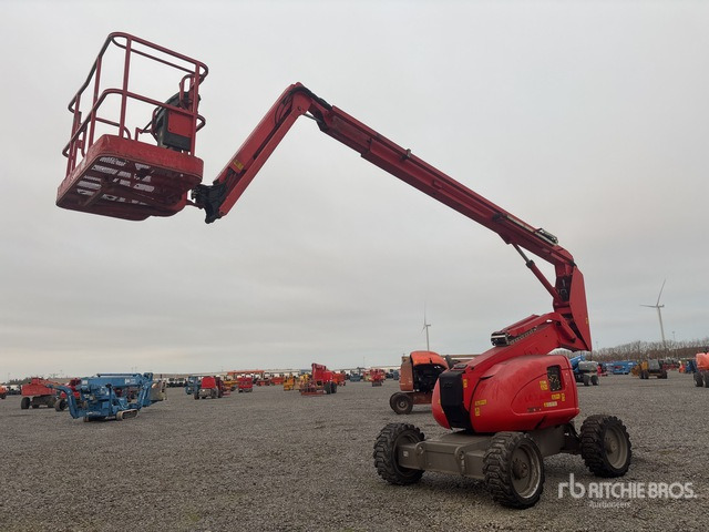 2011 JLG 600AJ 4WD Diesel Articulating Boom Lift - Nacelle articulée: photos 4 2011 JLG 600AJ 4WD Diesel Articulating Boom Lift - Nacelle articulée: photos 4