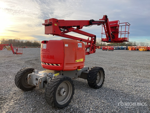 2012 Genie Z-45/25J 4WD Diesel Articulating Boom Lift - Nacelle articulée: photos 2 2012 Genie Z-45/25J 4WD Diesel Articulating Boom Lift - Nacelle articulée: photos 2