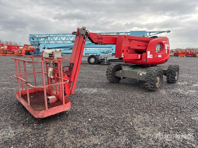 2012 Haulotte HA16SPX 4WD Diesel Articulating Boom Lift - Nacelle articulée: photos 3 2012 Haulotte HA16SPX 4WD Diesel Articulating Boom Lift - Nacelle articulée: photos 3
