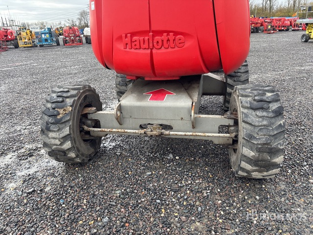 2012 Haulotte HA16SPX 4WD Diesel Articulating Boom Lift - Nacelle articulée: photos 4 2012 Haulotte HA16SPX 4WD Diesel Articulating Boom Lift - Nacelle articulée: photos 4