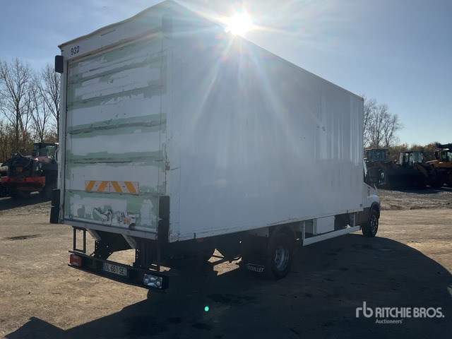 2014 Iveco Daily 65C14N 4x2 Van Truck - Fourgon grand volume: photos 4 2014 Iveco Daily 65C14N 4x2 Van Truck - Fourgon grand volume: photos 4