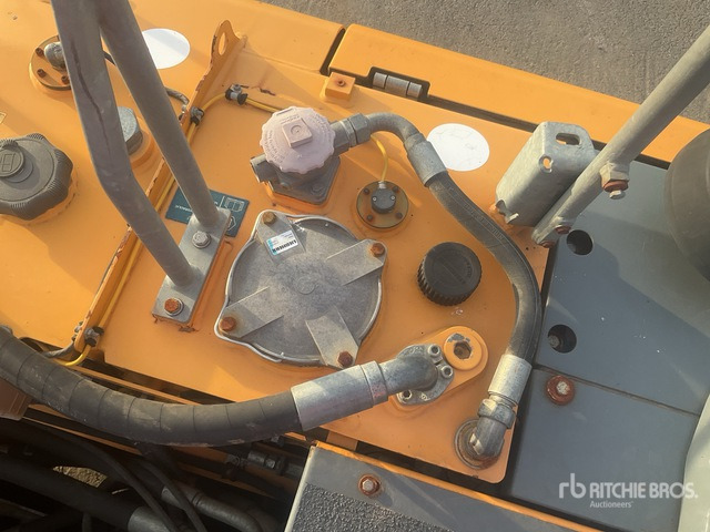 2016 Liebherr R922LC Rupsgraafmachine - Pelle sur chenille: photos 5 2016 Liebherr R922LC Rupsgraafmachine - Pelle sur chenille: photos 5