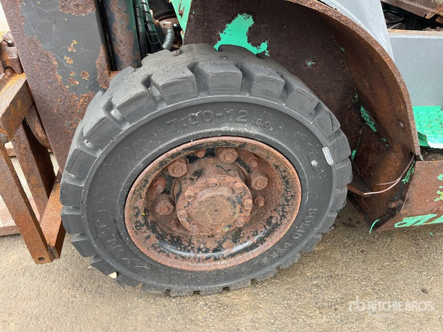 2017 Mitsubishi FD25NT Forklift - Chariot élévateur diesel: photos 5 2017 Mitsubishi FD25NT Forklift - Chariot élévateur diesel: photos 5