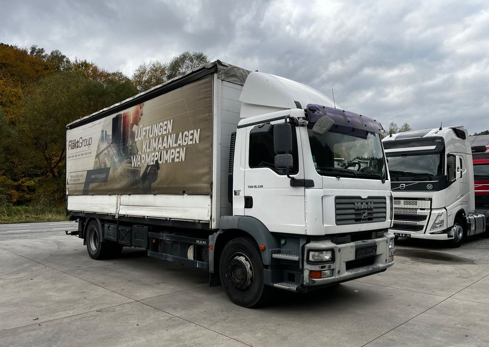 MAN TGM 18.330 4x2 // Zabudowa Burtowa // Manual // Specjalny // Ładowność 9600kg // - Camion à rideaux coulissants: photos 3 MAN TGM 18.330 4x2 // Zabudowa Burtowa // Manual // Specjalny // Ładowność 9600kg // - Camion à rideaux coulissants: photos 3