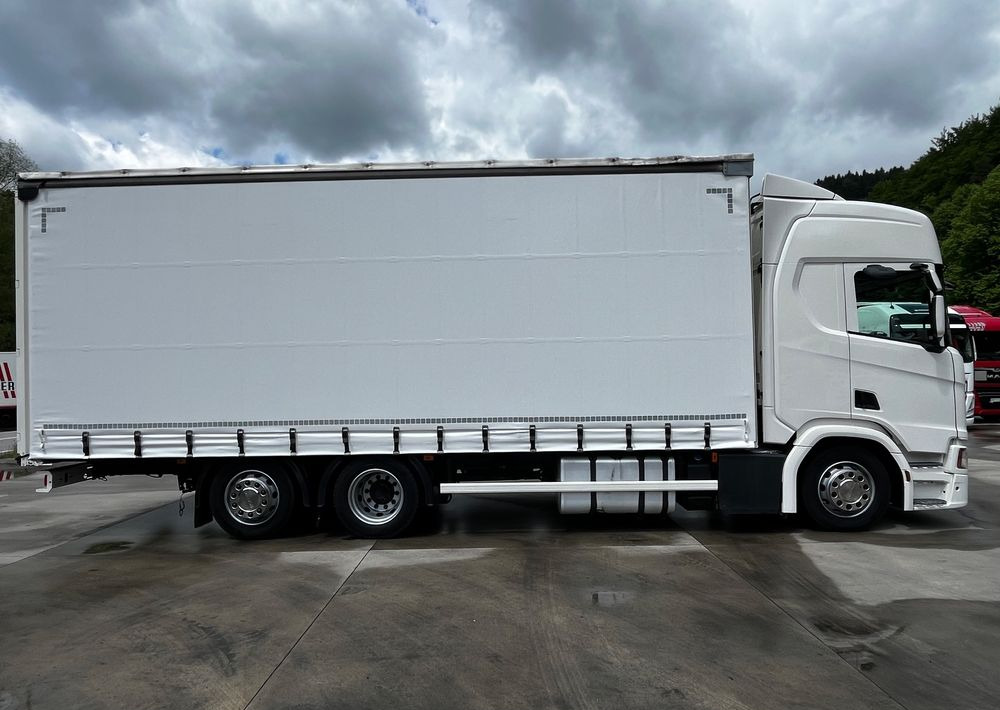 Scania R410 // 2018 Rok 6x2 // Retarder // Automat // Led // Navi // 77 // - Camion à rideaux coulissants: photos 4 Scania R410 // 2018 Rok 6x2 // Retarder // Automat // Led // Navi // 77 // - Camion à rideaux coulissants: photos 4