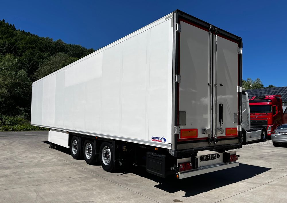 Schmitz Cargobull Chłodnia // Thermo King // Standard // Kosz Paletowy // SAF // - Semi-remorque frigorifique: photos 4 Schmitz Cargobull Chłodnia // Thermo King // Standard // Kosz Paletowy // SAF // - Semi-remorque frigorifique: photos 4