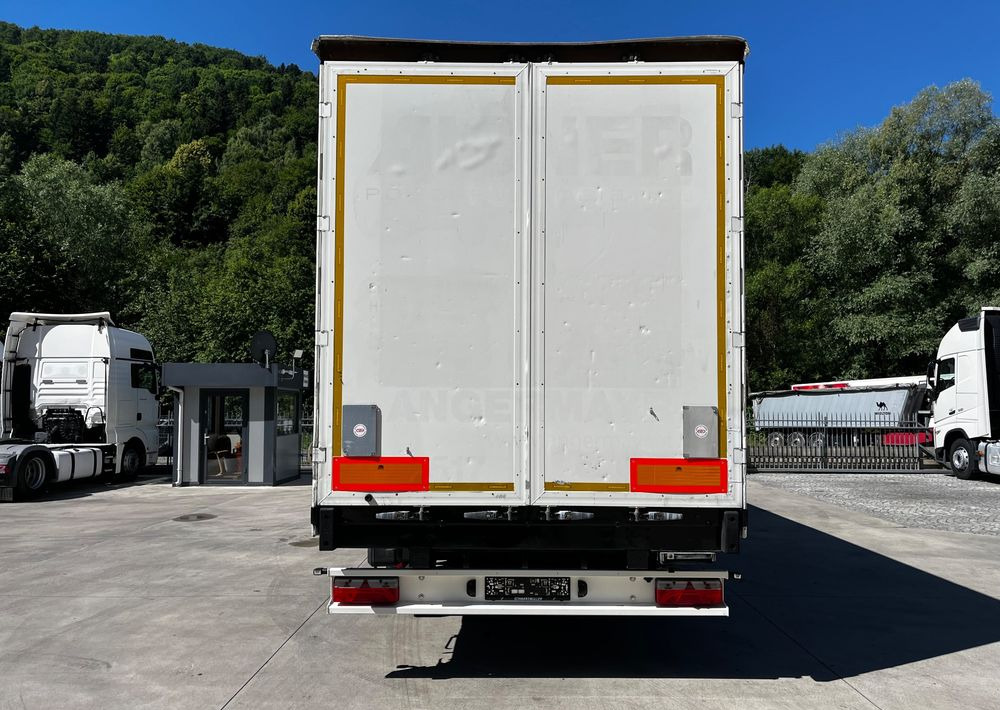 Schwarzmuller Firanka Standard // 2017 Rok // Podwójna podłoga // - Semi-remorque rideaux coulissants: photos 2 Schwarzmuller Firanka Standard // 2017 Rok // Podwójna podłoga // - Semi-remorque rideaux coulissants: photos 2