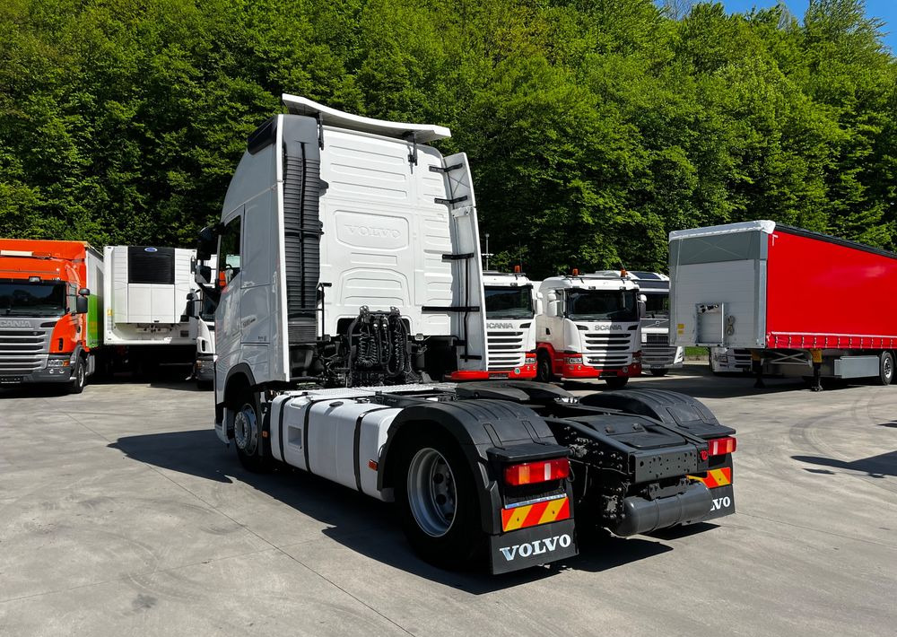 Volvo FH 500 // Globe XL // Xenon // Radary // Duże zbiorniki // Z ruchu międzynarodowego // - Tracteur routier: photos 4 Volvo FH 500 // Globe XL // Xenon // Radary // Duże zbiorniki // Z ruchu międzynarodowego // - Tracteur routier: photos 4