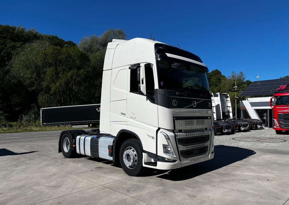 Volvo FH 500 // Zamiana na starszy // EURO 6 // Standard // 2024 Rok // Parkclima // Globe XL // Skóry // Joystick // - Tracteur routier: photos 3 Volvo FH 500 // Zamiana na starszy // EURO 6 // Standard // 2024 Rok // Parkclima // Globe XL // Skóry // Joystick // - Tracteur routier: photos 3