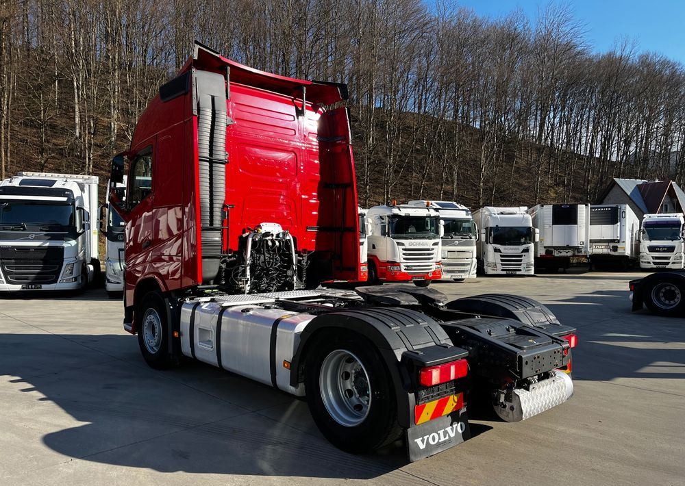 Volvo FH // Standard // 2018 // Duże zbiorniki // Klima postojowa // Radary // Idealny ! - Tracteur routier: photos 5 Volvo FH // Standard // 2018 // Duże zbiorniki // Klima postojowa // Radary // Idealny ! - Tracteur routier: photos 5