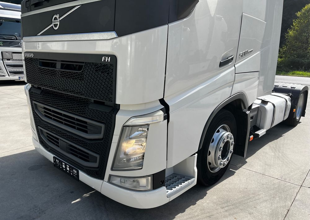 Volvo FH500 // 2016 // Mega // 2 zbiorniki // Z ruchu międzynarodowego // - Tracteur routier: photos 5 Volvo FH500 // 2016 // Mega // 2 zbiorniki // Z ruchu międzynarodowego // - Tracteur routier: photos 5