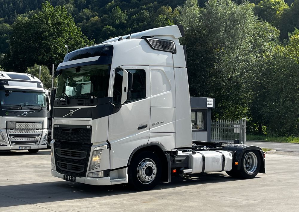 Volvo FH500 // 2016 // Mega // 2 zbiorniki // Z ruchu międzynarodowego // - Tracteur routier: photos 1 Volvo FH500 // 2016 // Mega // 2 zbiorniki // Z ruchu międzynarodowego // - Tracteur routier: photos 1