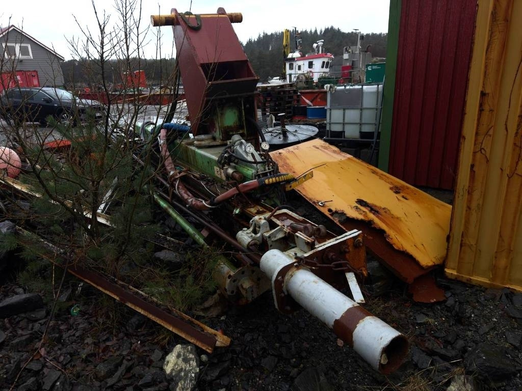 Montabert X- Tend HC 109 hammer - Autre matériel: photos 3 Montabert X- Tend HC 109 hammer - Autre matériel: photos 3