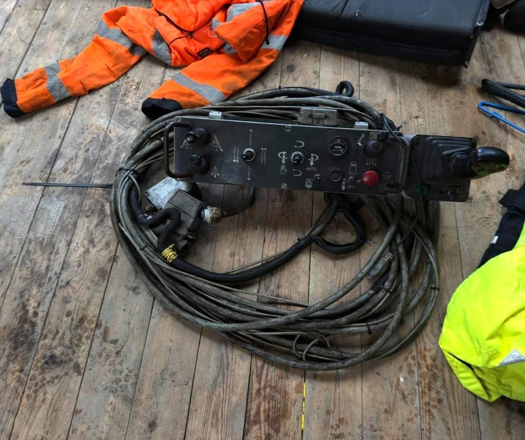 Montabert X- Tend HC 109 hammer - Autre matériel: photos 5 Montabert X- Tend HC 109 hammer - Autre matériel: photos 5