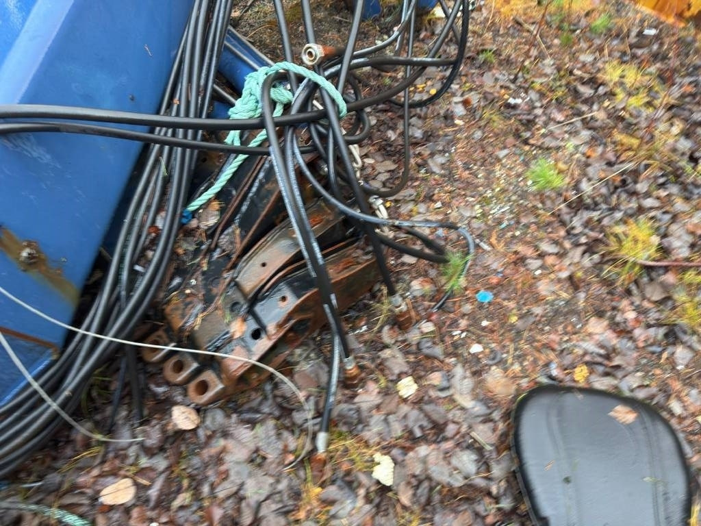 Palfinger 32080M Marine crane 32tm - Autre matériel: photos 4 Palfinger 32080M Marine crane 32tm - Autre matériel: photos 4